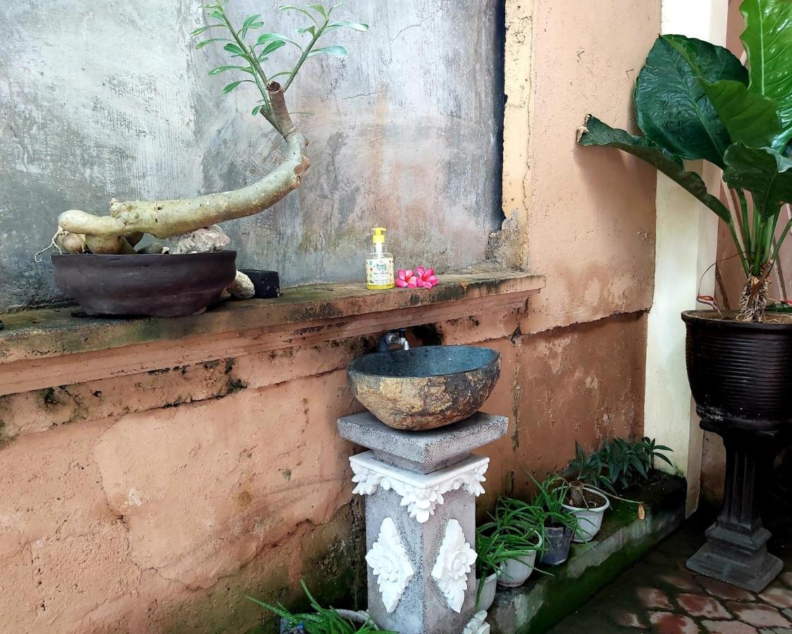Genta House Otel Kuta Lombok Dış mekan fotoğraf