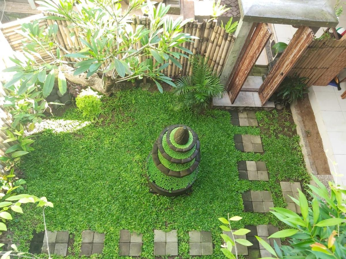 Genta House Otel Kuta Lombok Dış mekan fotoğraf